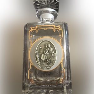 Vintage Crystal Liquor Decanter with Golfing Emblem & gold detail…